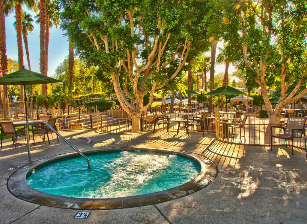 The Villas At Emerald Desert Desert Palms Екстериор снимка