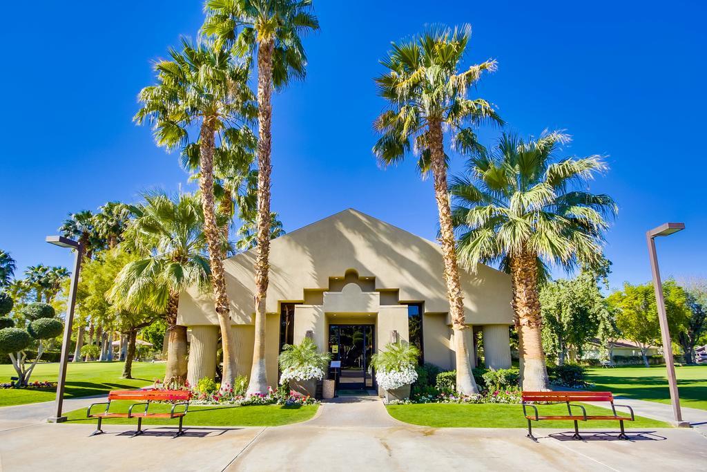 The Villas At Emerald Desert Desert Palms Екстериор снимка